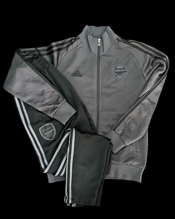 Arsenal grey set